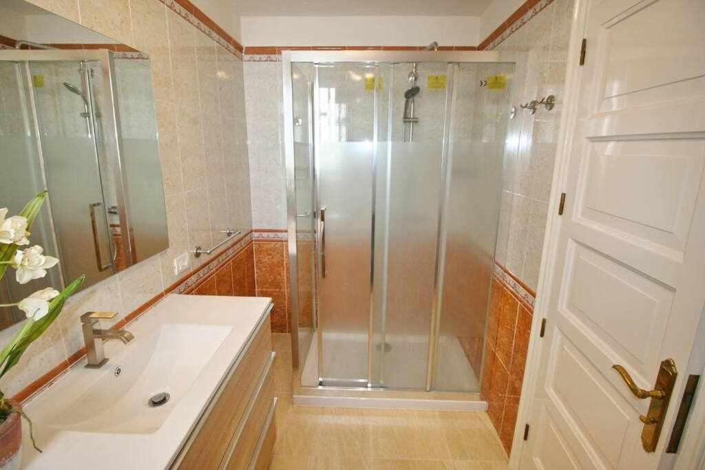 Parque Santiago 1 Villa114 Tenerife Rental & Sales Playa de las Americas  Exteriör bild